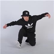 insegno stili di ballo ( street afrobeat balli di coppia)